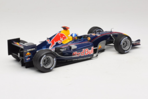 Red Bull RB1 Cosworth #14 D. Coulthard Red Bull Racing Showcar 2005 Minichamps 1:18 100050014 Druckguss — Bild 2 von 6