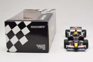 Red Bull RB1 Cosworth #14 D. Coulthard Red Bull Racing Showcar 2005 Minichamps 1:18 100050084 Druckguss — Bild 7 von 7