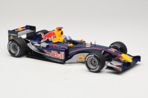 Red Bull RB1 Cosworth #14 D. Coulthard Red Bull Racing Showcar 2005 Minichamps 1:18 100050014 Druckguss — Bild 4 von 6