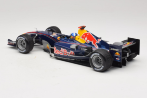 Red Bull RB1 Cosworth #14 D. Coulthard Red Bull Racing Showcar 2005 Minichamps 1:18 100050014 Druckguss — Bild 5 von 6