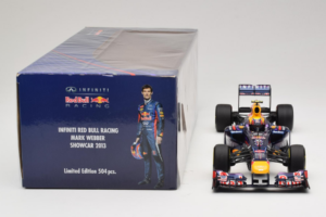 Red Bull RB9 Renault #2 M. Webber Infiniti Red Bull Racing Showcar 2013 Minichamps 1:18 110130072 Druckguss — Bild 6 von 6