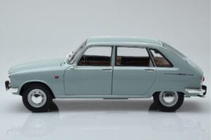 Renault 16 Hellblau Norev 1:18 185131 Druckguss — Bild 4 von 8