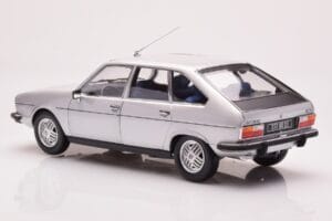 Renault 30 TX Silber Norev 1:18 185272 Druckguss — Bild 7 von 8