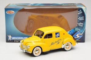 Renault 4CV Michelin Yellow Solido 1:18 82002 Druckguss — Bild 6 von 6