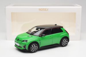 Renault 5 E-Tech Electric Pop Grün & Schwarz Norev 1:18 185502 Druckguss — Bild 8 von 8