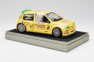 Renault Clio Sport #2 E. Rangoni Renault Clio Trophy Winner 2000 Universal Hobbies 1:18 7711218616 Druckguss — Bild 4 von 6