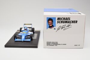 Reynard Spiess F903 #2 M. Schumacher Winner International F3 Fuji Speedway 1990 Minichamps 1:18 517901823 Druckguss — Bild 6 von 6