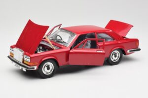 Rolls-Royce Camargue Rot Bburago 1:22 3001 Druckguss — Bild 2 von 8