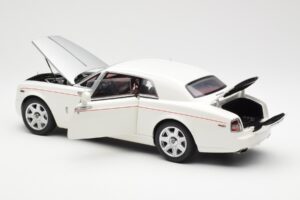 Rolls-Royce Phantom Coupe English Weiß Silber Kyosho 1:18 08861EW Druckguss — Bild 5 von 8