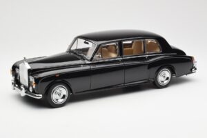 Rolls-Royce Phantom VI EWB Schwarz Kyosho 1:18 08905BK Druckguss