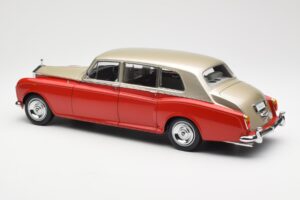 Rolls-Royce Phantom VI Rot Hellbeige Kyosho 1:18 08905RLB Druckguss — Bild 7 von 8