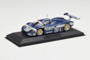 Sauber C9 #62 J. Dumfries / C. Ganassi 1987 Minichamps 1:43 SAUBER002 Druckguss — Bild 2 von 4