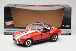 Shelby Cobra 427 S/C Guardsman Red ERTL 1:18 7369 Druckguss — Bild 8 von 8