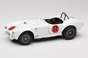 Shelby Cobra 427 S/C Weiß Auto World 1:18 AWSS104 Druckguss