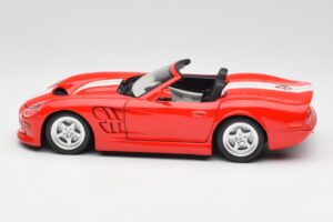Shelby Series 1 Cabriolet Rot Bburago 1:18 3353 Druckguss — Bild 4 von 8