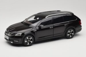 Skoda Octavia Mk4 Combi Braun Paudi Model 1:18 ZMR000005BRA Druckguss