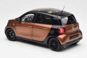 Smart Forfour W453 Schwarz Hazel Braun Norev 1:18 B66960299 Druckguss — Bild 7 von 8