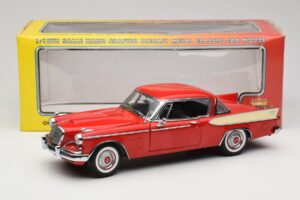 Studebaker Golden Hawk Apache Red Motor City 1:18 80009 Druckguss — Bild 8 von 8