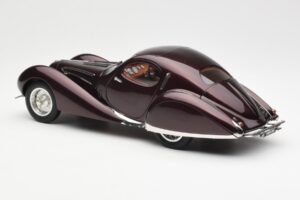 Talbot-Lago T150 C-SS Figoni & Falaschi Teardrop Dunkel Bordeaux Metallic CMC 1:18 M-179 Druckguss — Bild 4 von 6