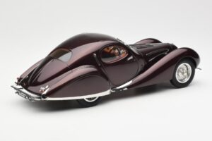 Talbot-Lago T150 C-SS Figoni & Falaschi Teardrop Dunkel Bordeaux Metallic CMC 1:18 M-179 Druckguss — Bild 5 von 6