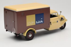 Tempo Hanseat 100 Jahre KaDeWe Minichamps 1:18 686354688 Druckguss — Bild 3 von 8