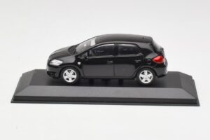 Toyota Auris E150 Schwarz Minichamps 1:43 TOYOTA004 Druckguss