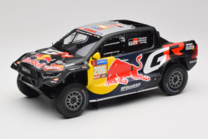 Toyota GR DKR Hilux Evo #206 L. Moraes / A. Monleon Rally Dakar 2024 IXO 1:18 18RMC238A Druckguss