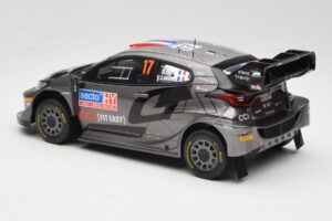 Toyota GR Yaris Rally1 #17 Toyota Gazoo Racing WRT S. Ogier / V. Landais Rally Finland 2024 IXO 1:18 18RMC216 Druckguss — Bild 5 von 6