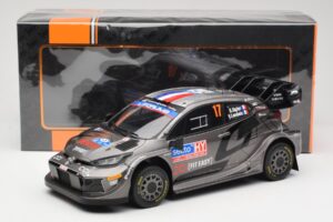 Toyota GR Yaris Rally1 #17 Toyota Gazoo Racing WRT S. Ogier / V. Landais Rally Finland 2024 IXO 1:18 18RMC216 Druckguss — Bild 6 von 6