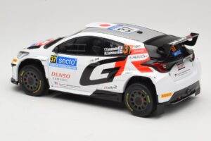 Toyota GR Yaris Rally2 #37 Y. Yamamoto Rally Finland 2024 IXO 1:18 18RMC212A Druckguss — Bild 5 von 6