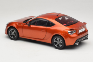 Toyota GT86 Rot Century Dragon 1:18 CD01 Druckguss — Bild 7 von 8
