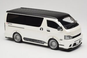 Toyota Hiace Super GL Pearl White Otto 1:18 OT1136 Resin — Bild 4 von 6