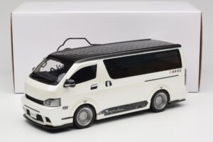 Toyota Hiace Super GL Pearl White Otto 1:18 OT1136 Resin — Bild 6 von 6