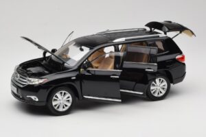 Toyota Highlander XU40 Schwarz Paudi Model 1:18 2043612-B1 Druckguss — Bild 2 von 8