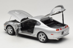 Toyota Supra A80 Silber Kyosho 1:18 8847 Druckguss — Bild 5 von 8