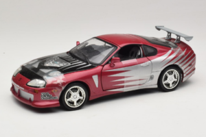 Toyota Supra A80 Fast & Furious Lila Silber ERTL 1:18 33708 Druckguss