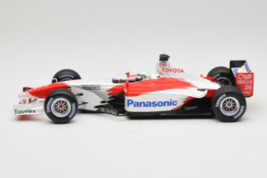 Toyota TF102 #25 A. McNish Panasonic Toyota Racing Showcar 2002 Minichamps 1:18 103020075 Druckguss — Bild 3 von 6