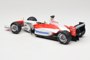 Toyota TF102 #25 A. McNish Panasonic Toyota Racing Showcar 2002 Minichamps 1:18 103020075 Druckguss — Bild 5 von 6
