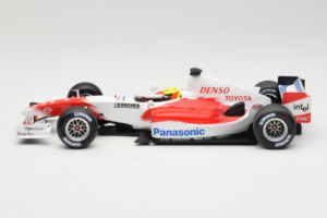 Toyota TF105 #17 R. Schumacher Panasonic Toyota Racing Showcar 2005 Minichamps 1:18 100050087 Druckguss — Bild 3 von 7