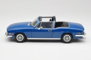 Triumph Stag Mk1 Sapphire Blue Revell 1:18 8815 Druckguss — Bild 4 von 8