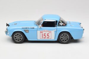 Triumph TR4 Rally Car Revell 1:18 8773 Druckguss — Bild 4 von 8