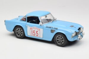 Triumph TR4 Rally Car Revell 1:18 8773 Druckguss — Bild 6 von 8