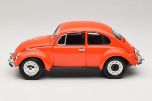 Volkswagen Beetle Orange Gremlins Movie Greenlight 1:18 12985 Druckguss — Bild 4 von 8