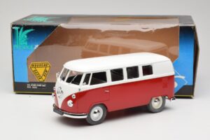 Volkswagen Combi T1 Rot & Weiß Solido 1:18 8031 Druckguss — Bild 8 von 8