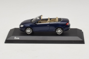 Volkswagen Eos Cabriolet Blau Minichamps 1:43 1F0099300D5Q Druckguss