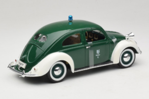 Volkswagen Export Sedan Police Maisto 1:18 56004 Druckguss — Bild 2 von 6