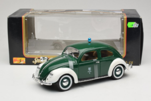 Volkswagen Export Sedan Police Maisto 1:18 56004 Druckguss — Bild 6 von 6
