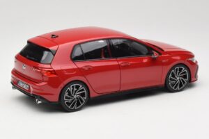 Volkswagen Golf GTI Mk8 Tornado Red Norev 1:18 188595 Druckguss — Bild 3 von 8