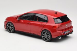 Volkswagen Golf GTI Mk8 Tornado Red Norev 1:18 188595 Druckguss — Bild 7 von 8