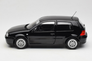 Volkswagen Golf GTI Mk4 Schwarz Norev 1:18 188574 Druckguss — Bild 4 von 8